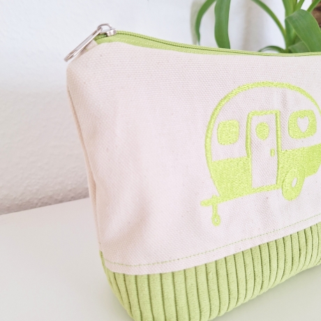 Bestickte Universaltasche Beige „Camper“ Handmade Unikat