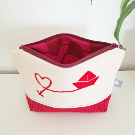 Bestickte Universaltasche Beige „Ahoi“ Handmade Unikat