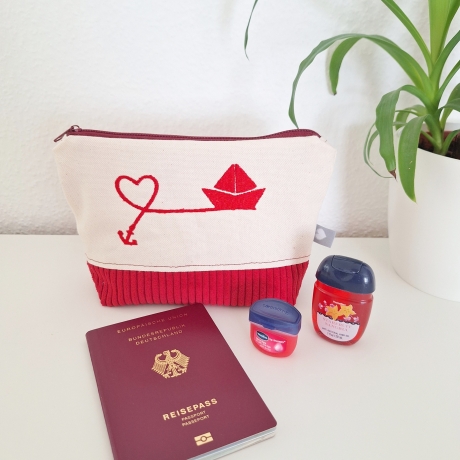 Bestickte Universaltasche Beige „Ahoi“ Handmade Unikat