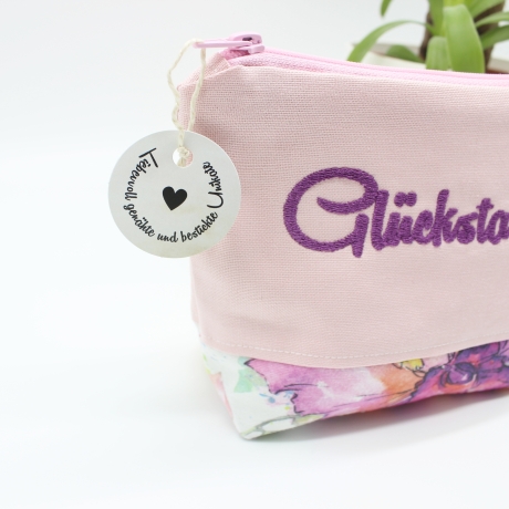 Bestickte Kosmetiktasche Rosa „Glückstasche“ - handmade Unikat