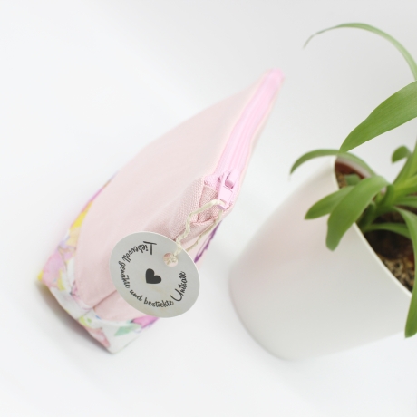 Bestickte Kosmetiktasche Rosa „Glückstasche“ - handmade Unikat