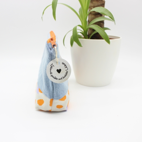 Bestickte Kosmetiktasche Jeans „Beauty Queen“ – handmade Unikat