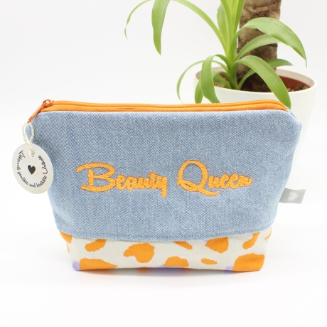 Bestickte Kosmetiktasche Jeans „Beauty Queen“ – handmade Unikat