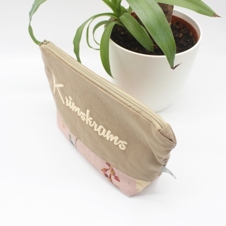 Bestickte Universaltasche Braun „Krimskrams“ Blumen Handmade