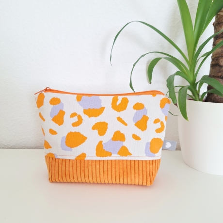 Universaltäschchen aus Canvas & Cord - Leoprint Orange Flieder