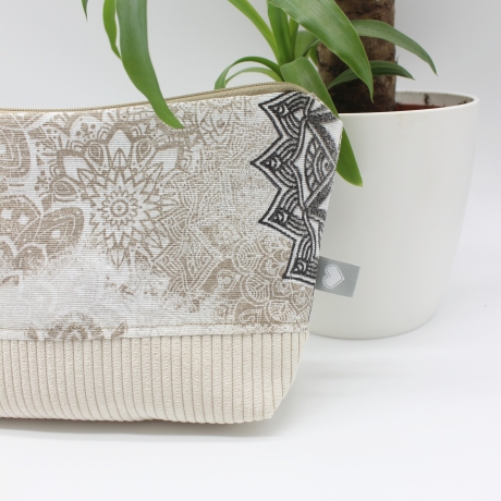Universaltäschchen aus Canvas & Cord - Mandala Beige