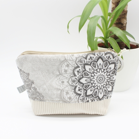 Universaltäschchen aus Canvas & Cord - Mandala Beige