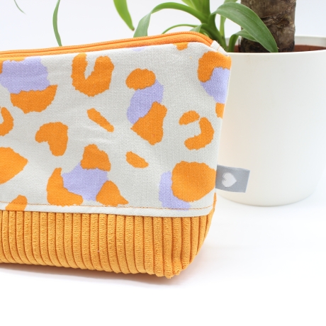 Universaltäschchen aus Canvas & Cord - Leoprint Orange Flieder