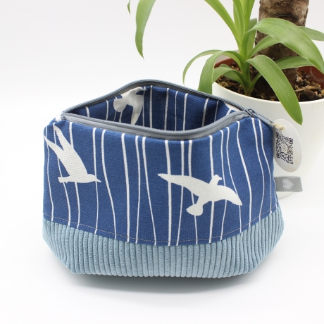 Universal-/Kosmetiktasche Schwalben Maritim Blau Handmade Unikat
