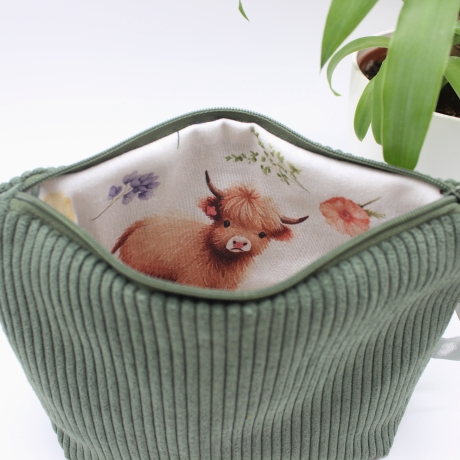 Universaltäschchen Cord Khaki Uni - süßes Hochlandrind