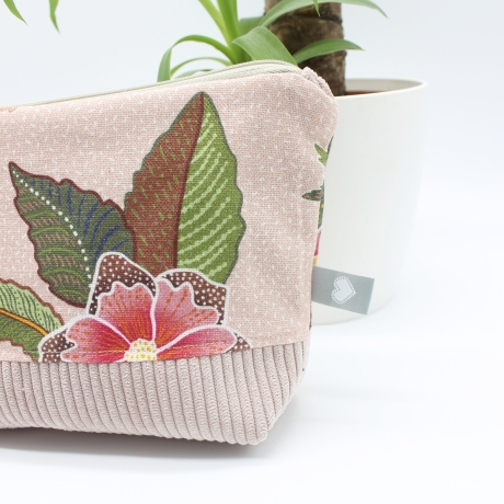 Kosmetiktasche Rosa geblümt - handgenähtes Universaltäschchen
