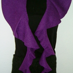 Kragenschal handgefertigt Walkloden 100% Wolle lila