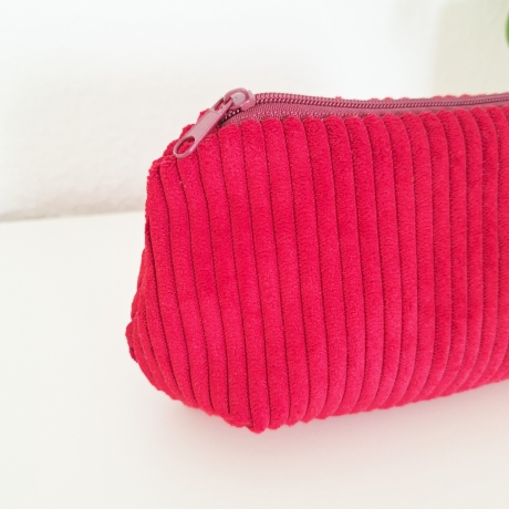 Mäppchen / Universaltasche aus Cord Rot - praktisch & vielseitig