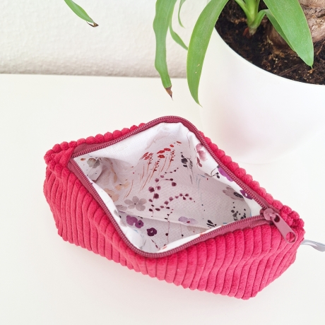 Mäppchen / Universaltasche aus Cord Rot - praktisch & vielseitig