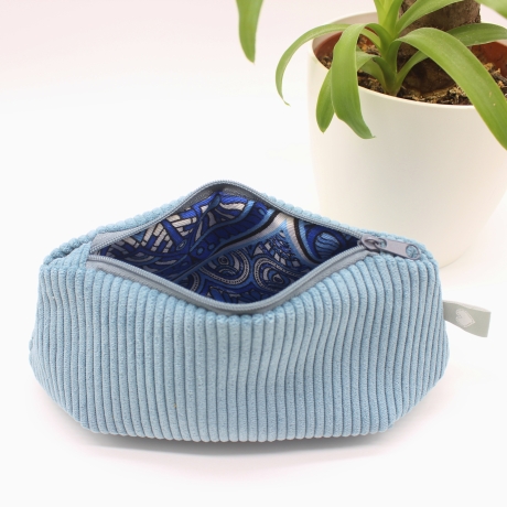 Mäppchen/Universaltasche aus Cord Hellblau- handgenähtes Unikat