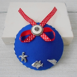 Fascinator im maritimen Flair