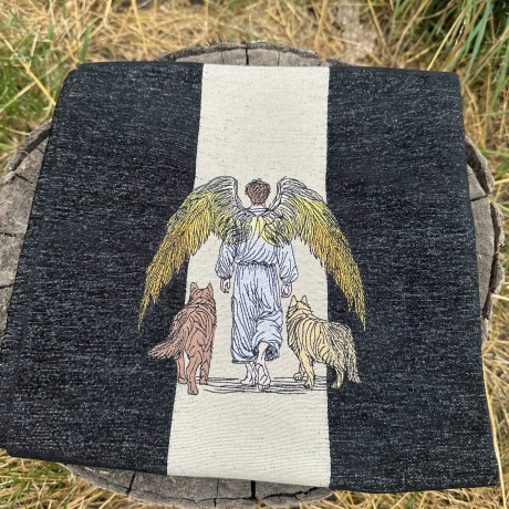 männlicher Engel 03 mit 2 Hunden - 18.70 x 17.95 cm