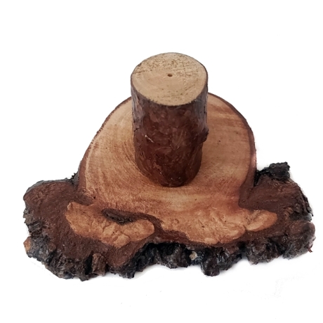 Räucherstäbchen-Halter aus Holzscheibe