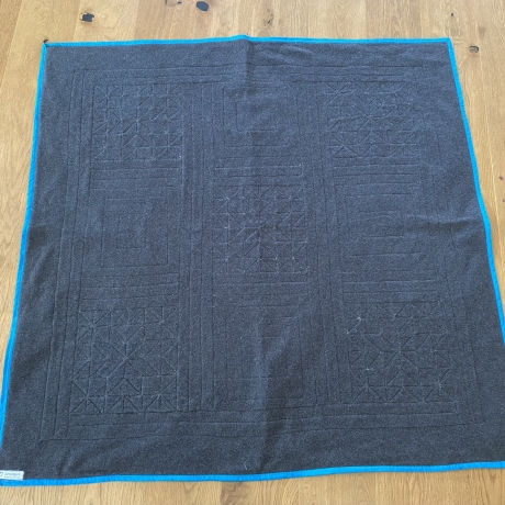 Patchworkdecke  als Kniedecke oder Kinderdecke mit Fleece -1-