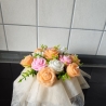 Wunderschöner, handgemachter Kerzenstrauß aus 19 Rosen