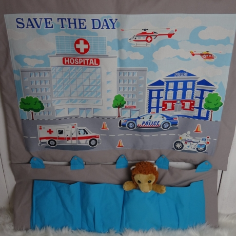 Adventskalender, Polizeistation, Wandutensilo, wandelbar