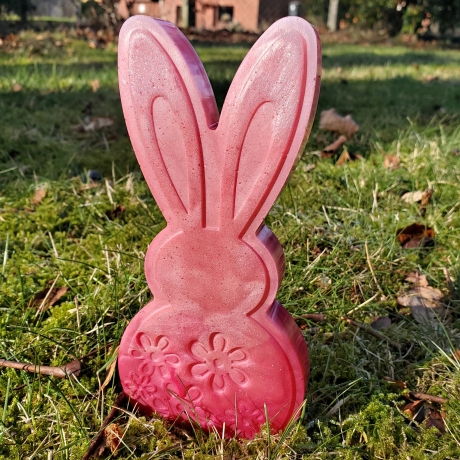 Osterhase aus Epoxidharz, Osterdeko