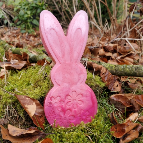 Osterhase aus Epoxidharz, Osterdeko