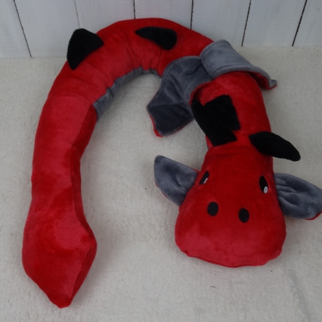 Bettschlange Drache, Puckschnecke, Bettrolle, Wickeltischrolle
