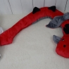 Bettschlange Drache, Puckschnecke, Bettrolle, Wickeltischrolle