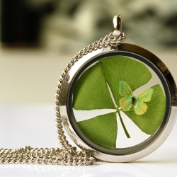 Kette Kleeblatt silber Schmetterling Edelstahl Glück Kette Kleeblatt silber Schmetterling Edelstahl Glück