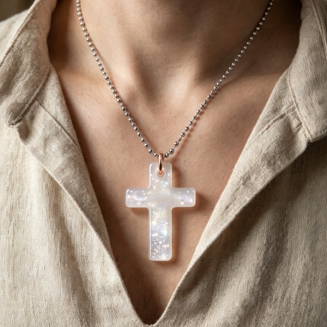 Glow Kreuz Amulett – Blau leuchtender Anhänger| Lumina Collection