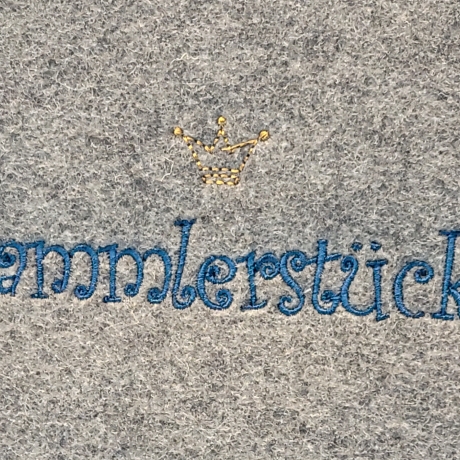 Schultertasche aus Nadelfilz