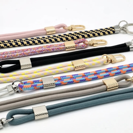 Schlüsselanhänger mit Karabiner Dunkelblau