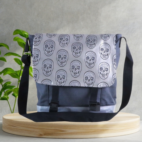 Messenerbags/Skull/Umhängetasche Herren/Männertasche/Totenkopf