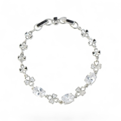 Versilberte Armbänder Mit Modernem Design Für Frauen