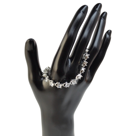 Versilberte Armbänder Für Alltag Und Besondere Anlässe