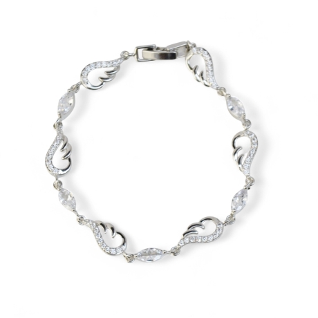 Versilberte Armbänder Mit Zeitlosem Stil
