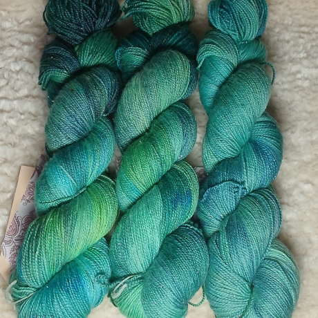 Sockenwolle, handgefärbte Wolle, Sockenwolle mit Glitzer, Glitzer