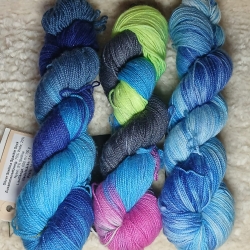 Sockenwolle, handgefärbte Wolle, Sockenwolle mit Glitzer, Glitzer