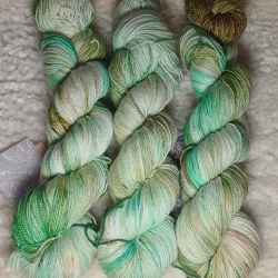 Sockenwolle, handgefärbte Wolle, Sockenwolle mit Glitzer, Glitzer