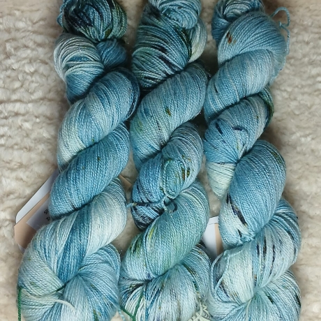 Sockenwolle, handgefärbte Wolle, Sockenwolle mit Glitzer, Glitzer