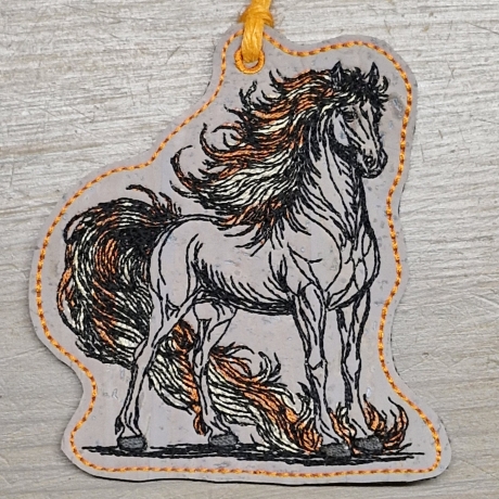 Anhänger Feuerpferd 02 | 8.60 x 9.36 cm | ITH | TS