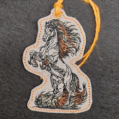 Anhänger Feuerpferd 03 | 5.96 x 9.36 cm | ITH | TS