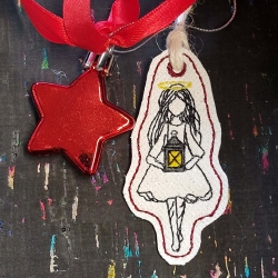 ITH-Geschenk-Anhänger Kontur | Mädchen-Laterne | 3.13 x 7.05 cm