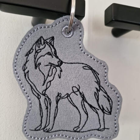 ITH Anhänger Wolf 05 - OneLine - 6.77 x 7.80 cm
