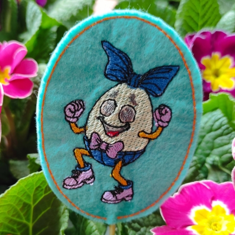 tanzendes Ei - 05 | Stabdatei | 6.00 x 8.15 cm | VS | ITH