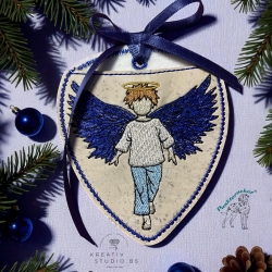 ITH - Engel-(Advents) Kalender – kleiner Junge – 8.36 x 9.68 cm