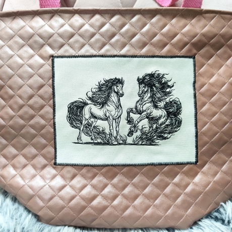 Feuerpferde 01 & 02 | Kontur | 17.77 x 11.55 cm