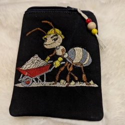 Ameise - immer lächeln an der Karre | 11.87 x 10.69 cm | VS