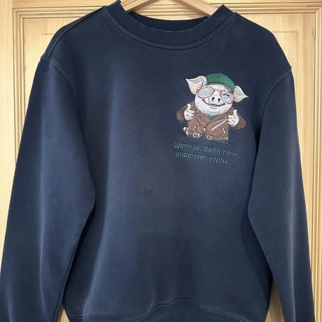 Glücksschwein Kurt mit klarer Aussage | 13.79 x 17.14 cm | VS